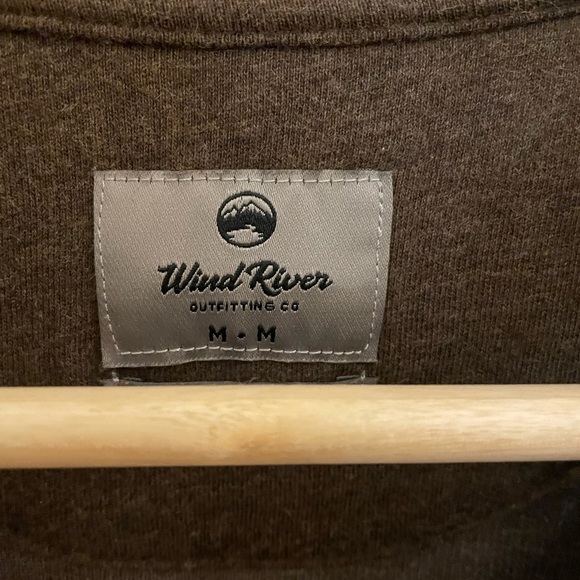 🌻2/$20 🌻 Wind River Quarter Zip - Picture 4 of 6